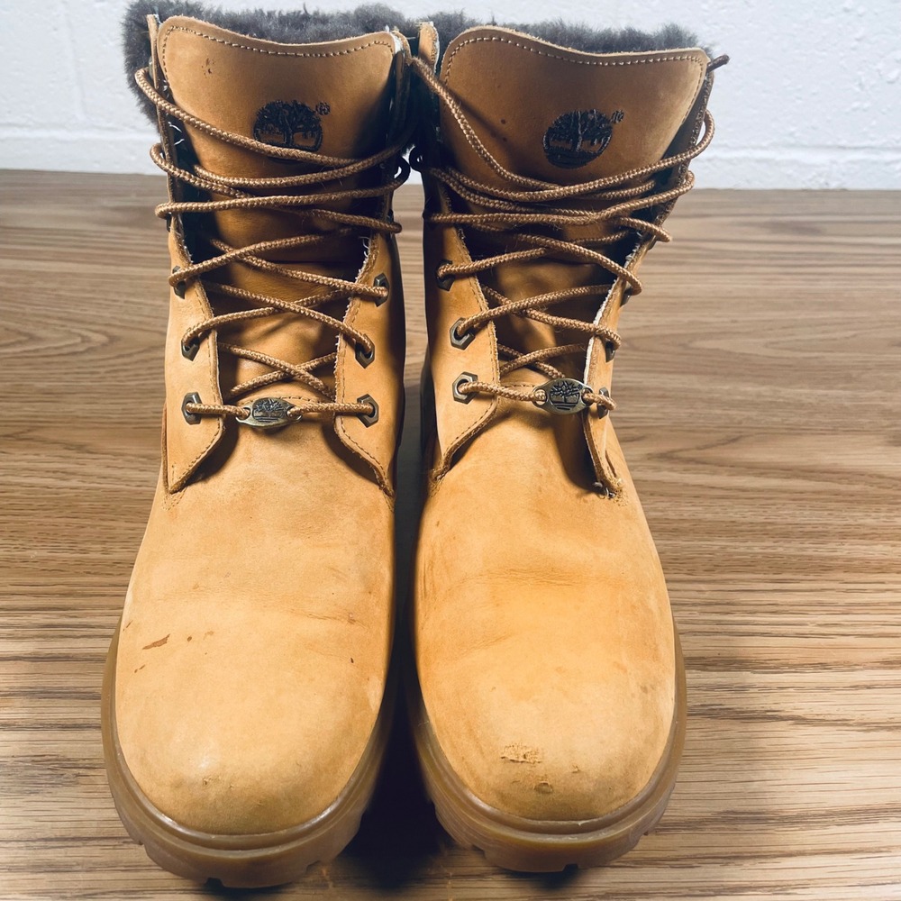Timberland women fur lined leather boots wheat waterproof US 8.5 winter